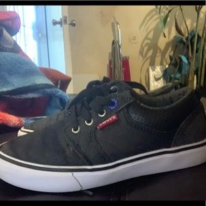 Kids Used Levi’s Shoes